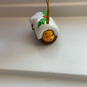 Log cake peek a pooh